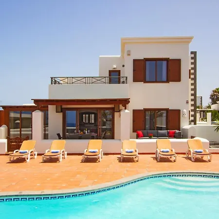 Gardone Nyaraló Playa Blanca