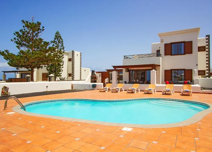 Tatil Evi Gardone Playa Blanca